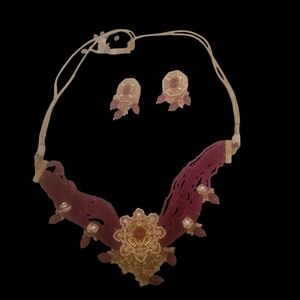 Indian Pakistani Choker Stud Set Mehroon/Gold